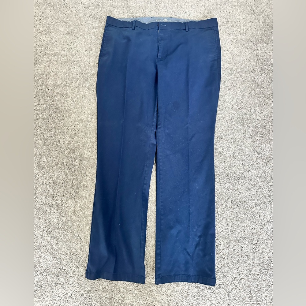 Men’s Old Navy ultimate straight 40 x 32 built-in flex navy pants